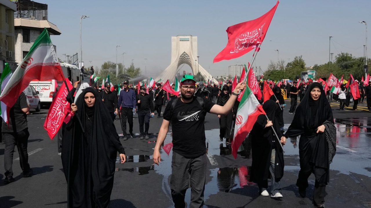Iran Sanctions: What Businesses Should Verify Before Trade